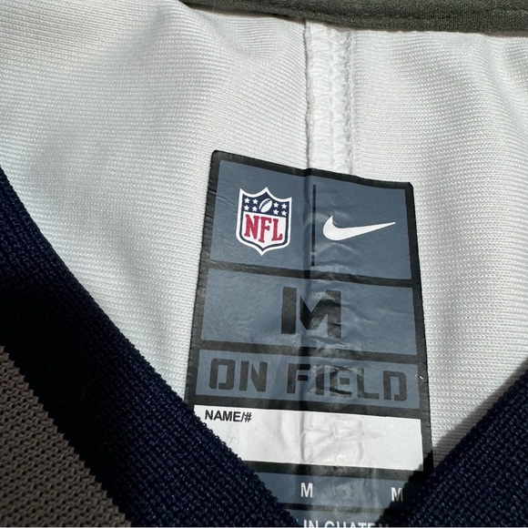 NFL Nike On Field New England Patriots Jersey- #12 Tom Brady - Picture 3 of 6